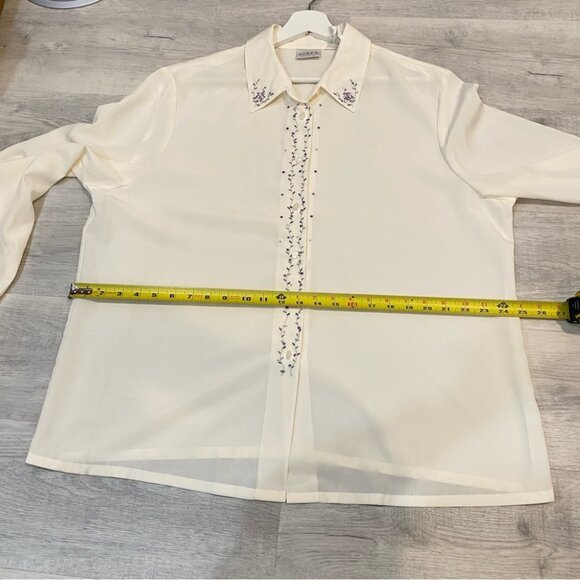 Vintage Koret Floral Embroidered Ladies Collared Button Down Shirt Coquette Girl - Picture 9 of 16